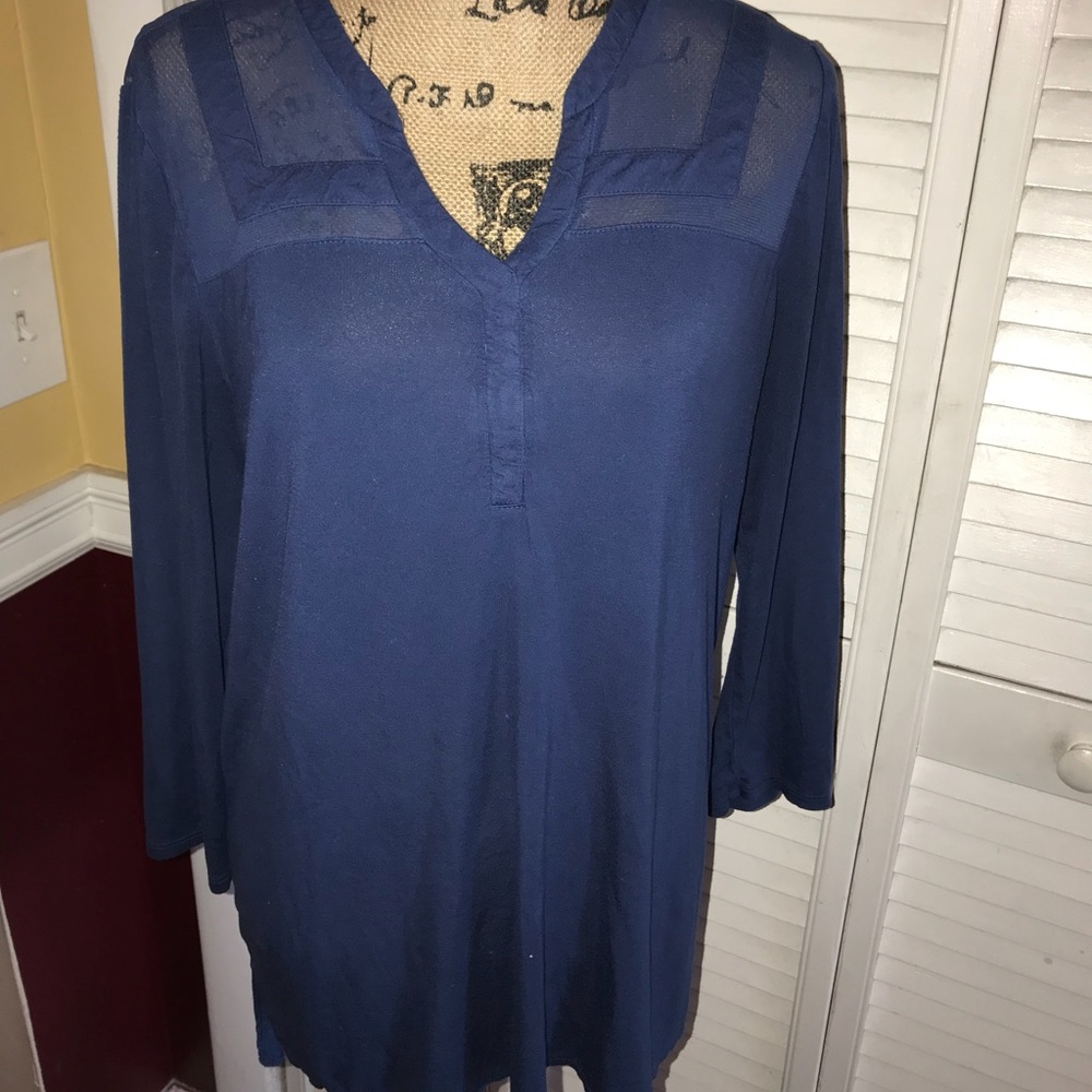 Blue shirt in EUC!